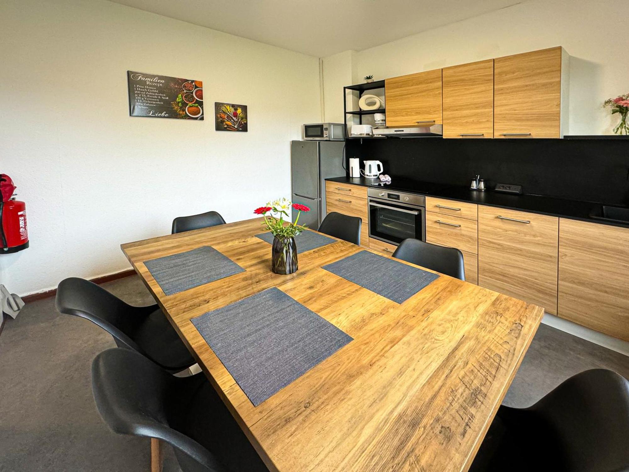 Immostay Ferienhaus Mit Garten & Free Parking BRE المظهر الخارجي الصورة